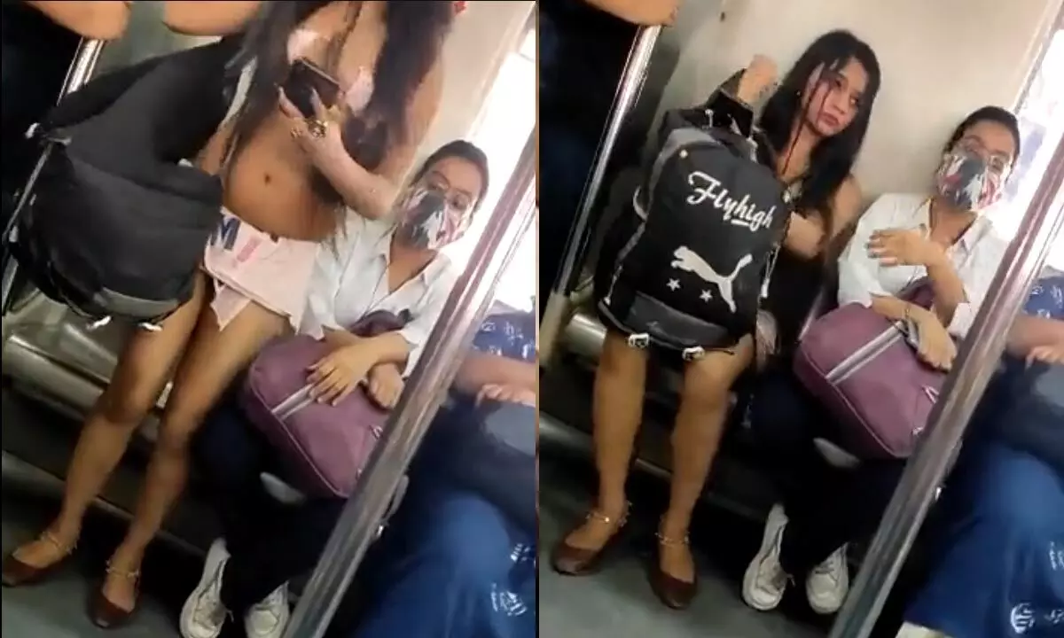 Delhi Metro Girl Traveling In  Her Unique Dressing Style
