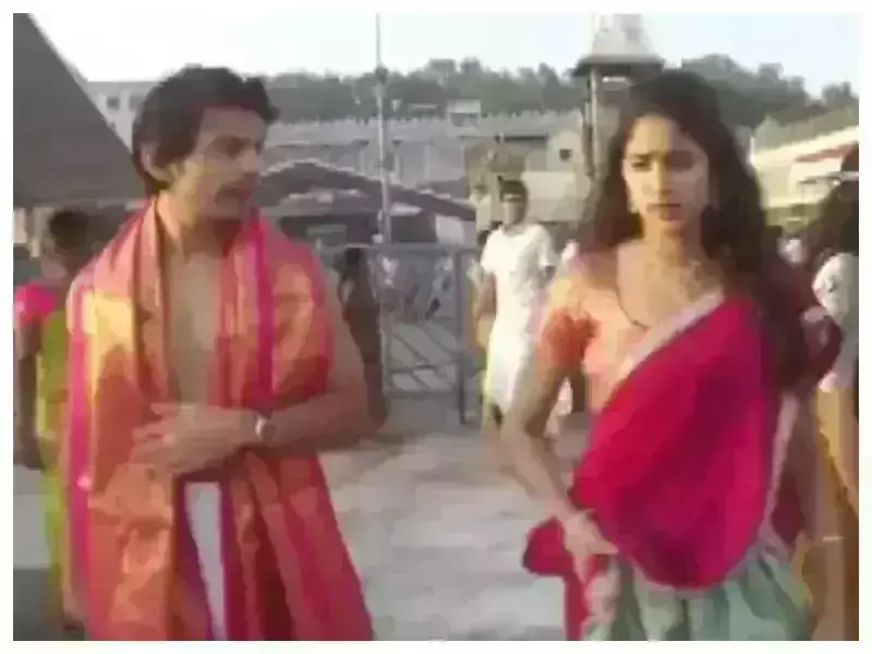 Janhvi Kapoor Visits Tirumala Along With Her Rumoured Boyfriend Shikhar Pahariya…