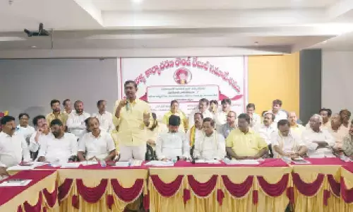 TDP former MLA Palla Srinivasa Rao speaking at the round table meeting held in Visakhapatnam on Monday