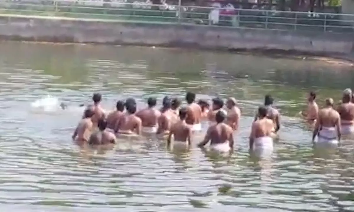 5 Persons Died In Chennai After They Drowned While Performing Rituals