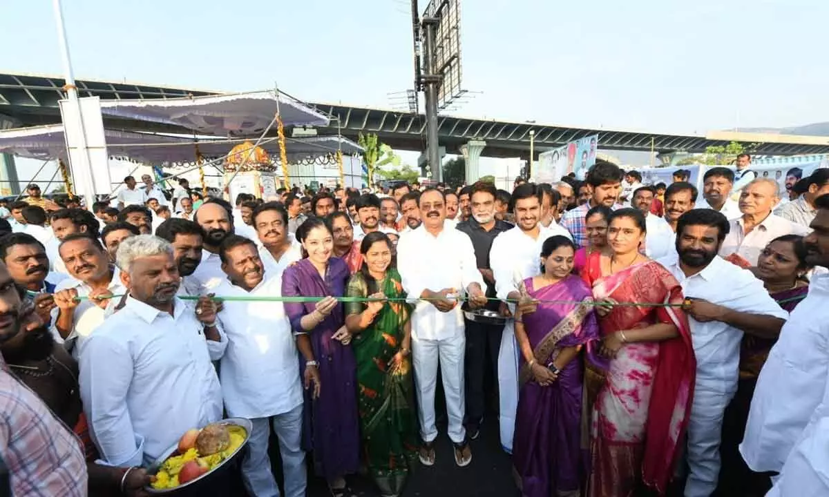 City MLA Bhumana Karunakar Reddy along with Mayor Dr R Sirisha and Municipal Commissioner Anupama Anupama Anjali inaugurating Chintala Chenu Master Plan Road in Tirupati  on Wednesday