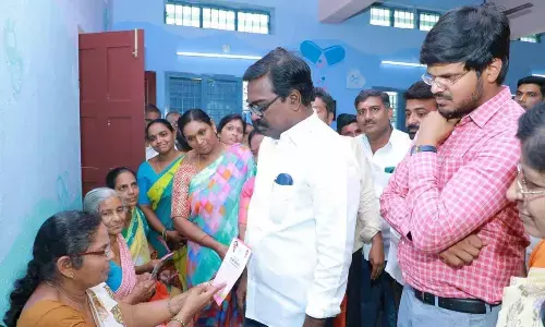Minister for Transport Puvvada Ajay Kumar interacting with women at a KantiVelugu camp in Khammam on Thursday.