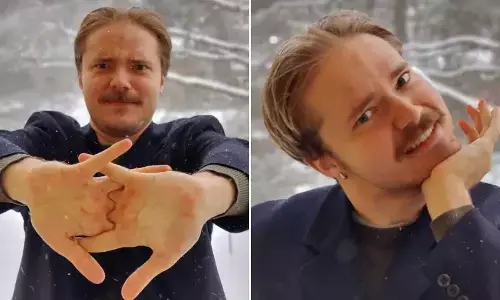 Man From Sweeden Set New Guinness World Record For Cracking 46 Joints In A Row