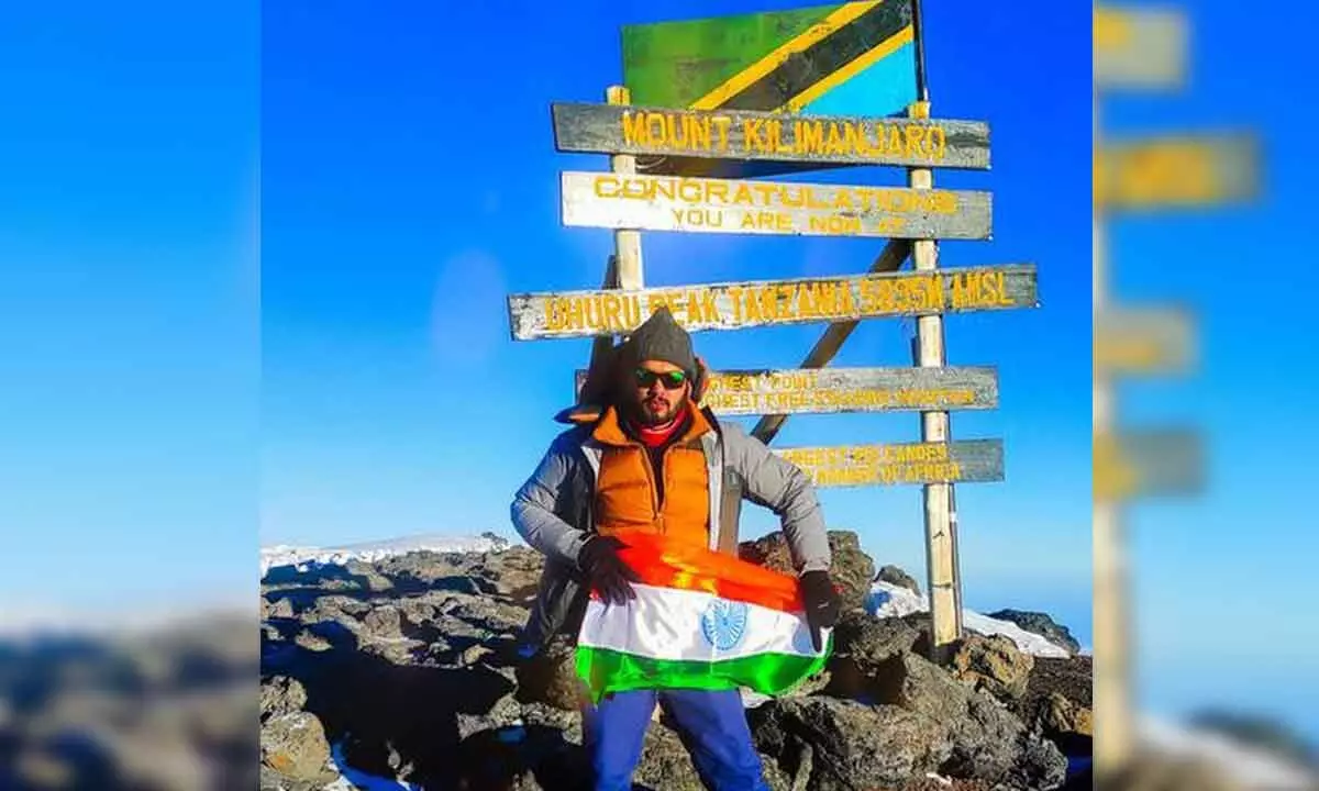 File photo of Umesh Achanta hoisting Indian National Flag at the highest point of Mt Kilimanjaro in the African continent