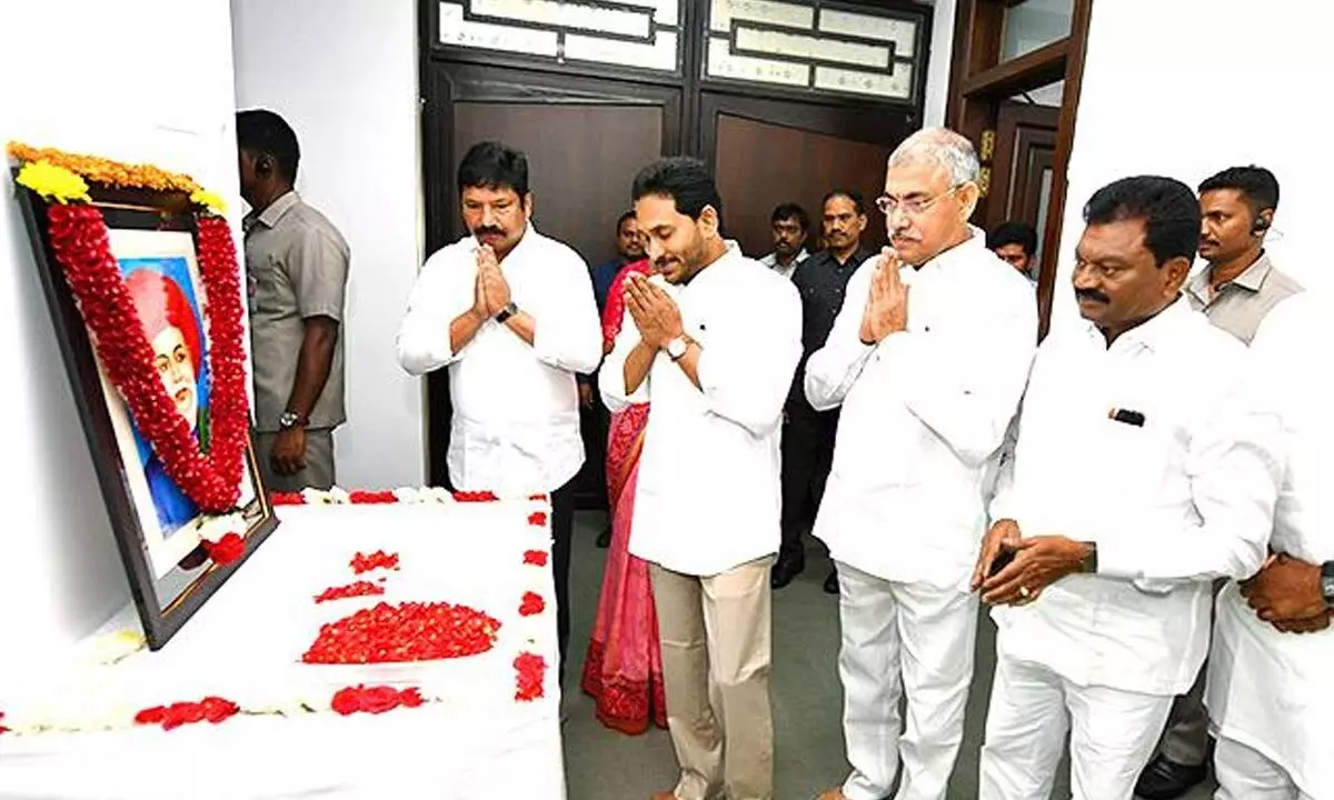 YS Jagan pays tribute to Jyotiba Phule on his birth anniversary