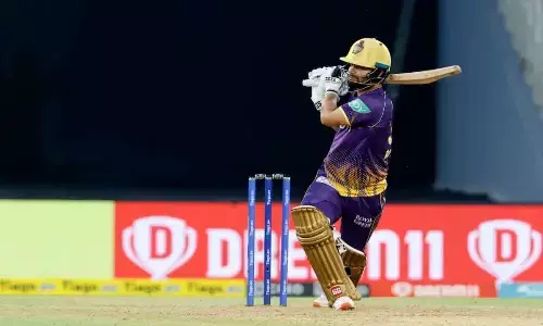 High-flying KKR face SRH, eye hat-trick of wins