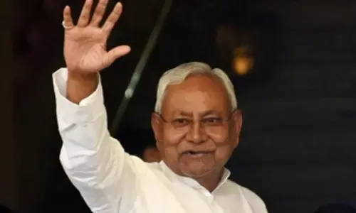 Nitish Kumar returns home to grand welcome after Delhi visit
