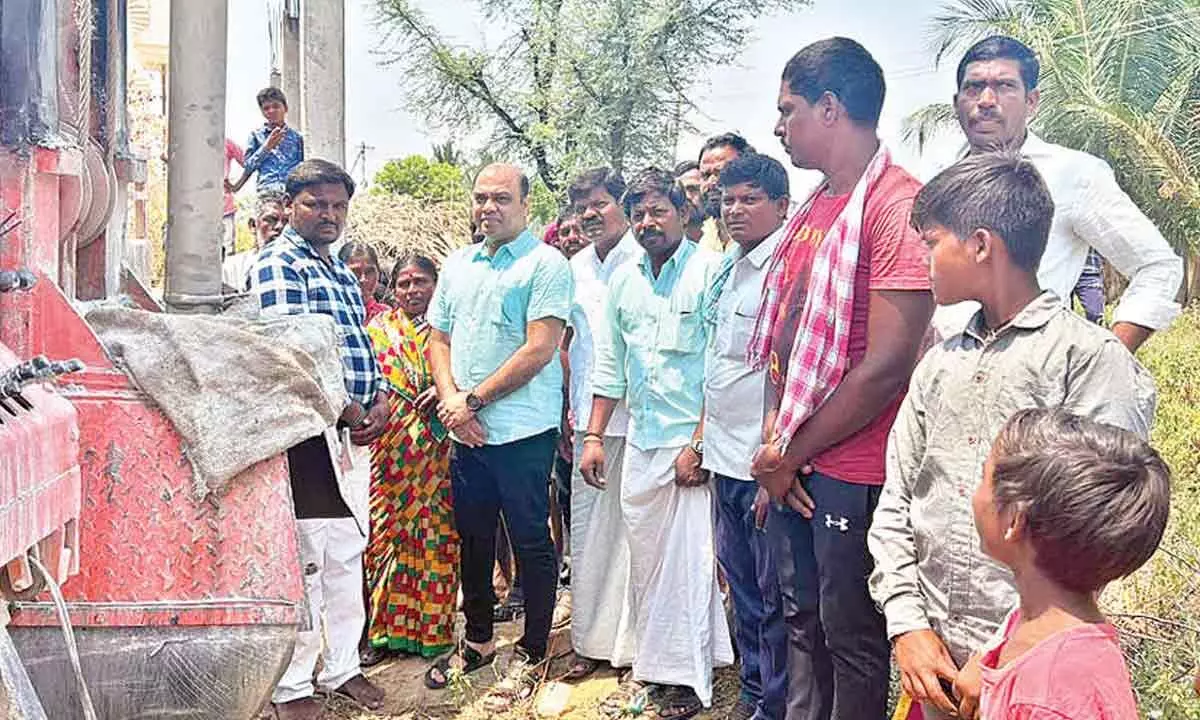 VJR helps Garlapally villagers to overcome water problems
