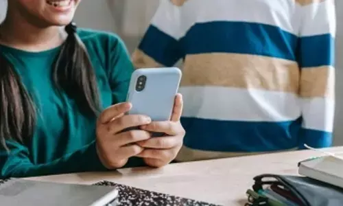 Kids spending excessive screen time during summer vacations?