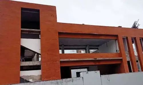 Srikakulam: ESIC hospital cries for attention