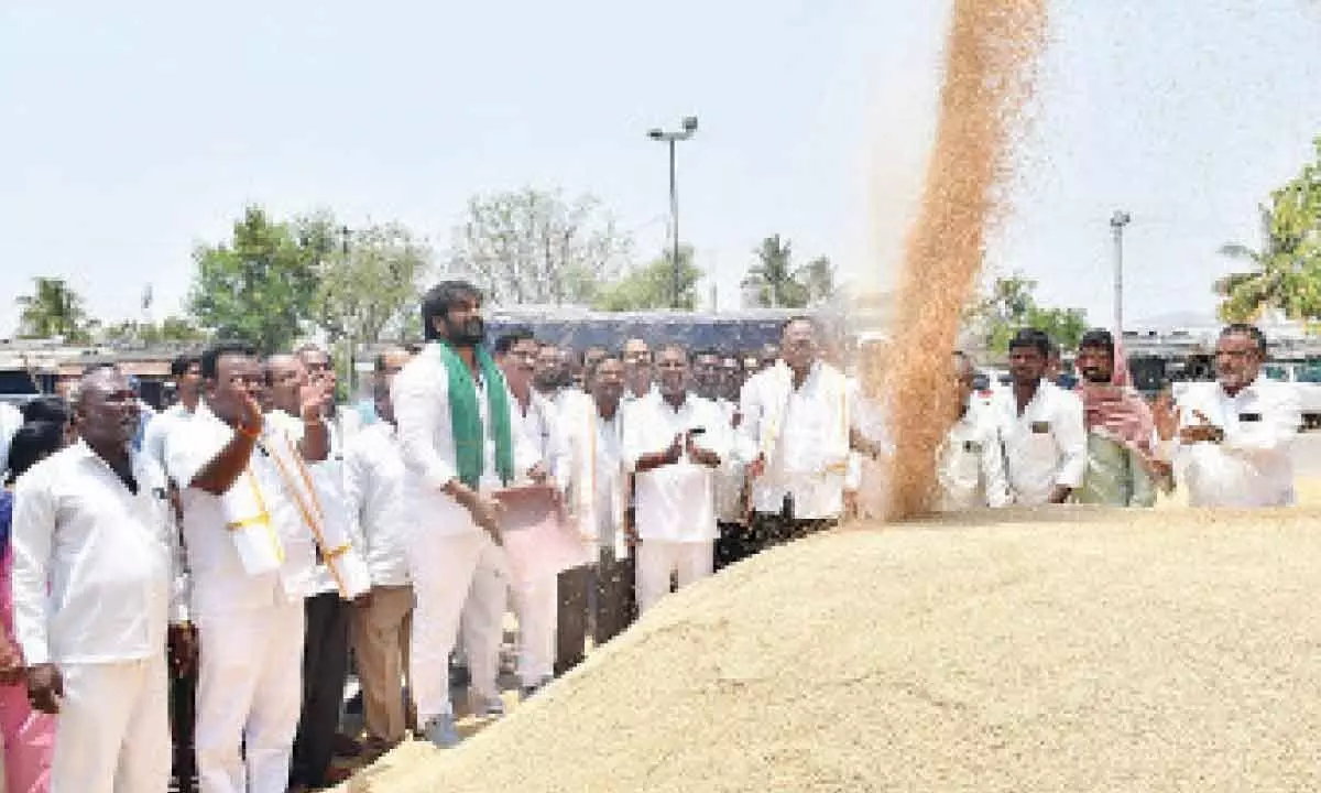Mahabubanagar: Telangana only State to procure grain every season says Minister Srinivas Goud