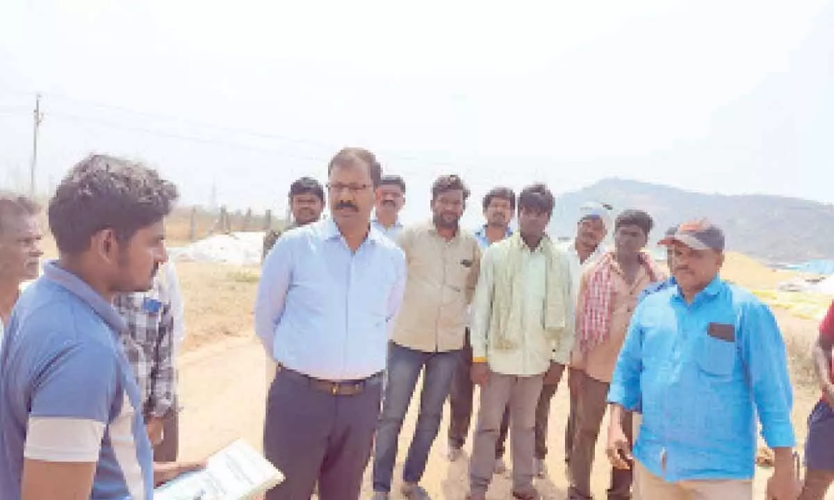 Nalgonda: Unseasonal Rains in the Collector  T Vinay Krishna Reddy takes stock of paddy purchase process