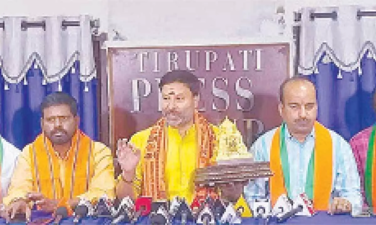 Tirupati: BJP opposes move to hand over Padmavathi Nilayam to state government