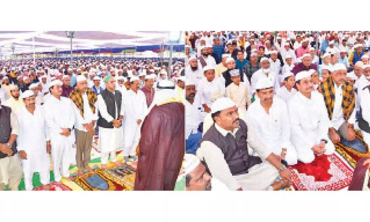 Guntur: Devotion, brotherhood mark Eid-ul-Fitr