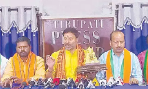 Tirupati: BJP opposes move to hand over Padmavathi Nilayam to state government