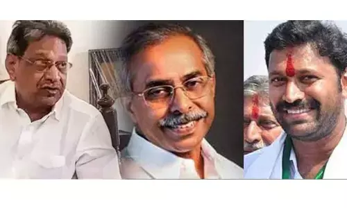 CBI continues grilling of Bhaskar Reddy,  G Uday Kumar Reddy