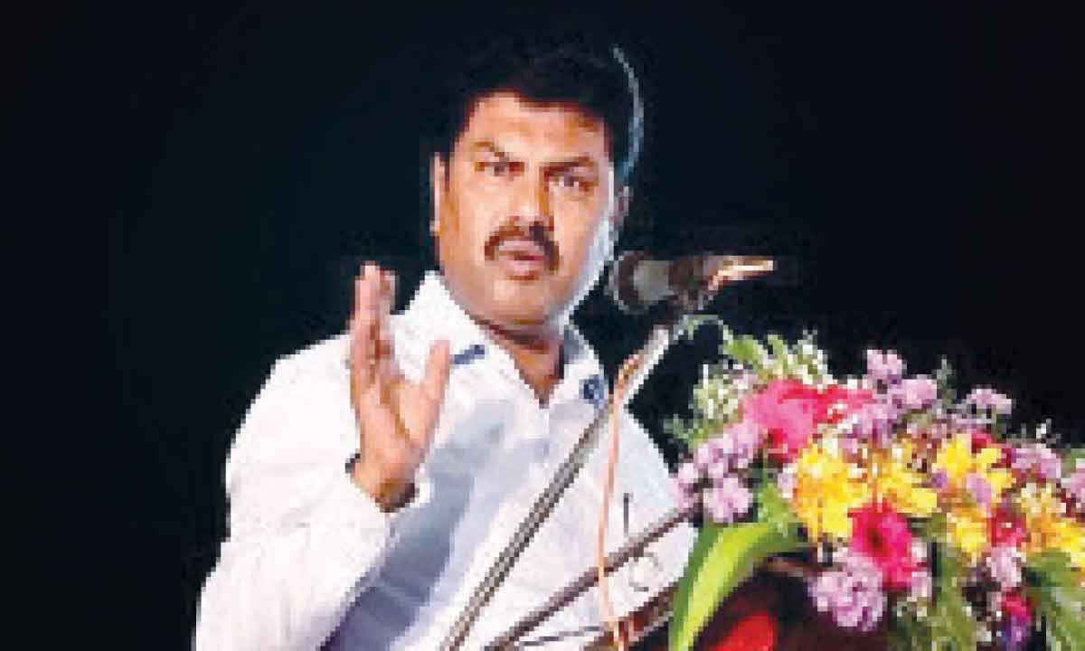 Shivamogga: Ex-MLA Involved In Stone Throwing, Alleges MP B.Y.Raghavendra