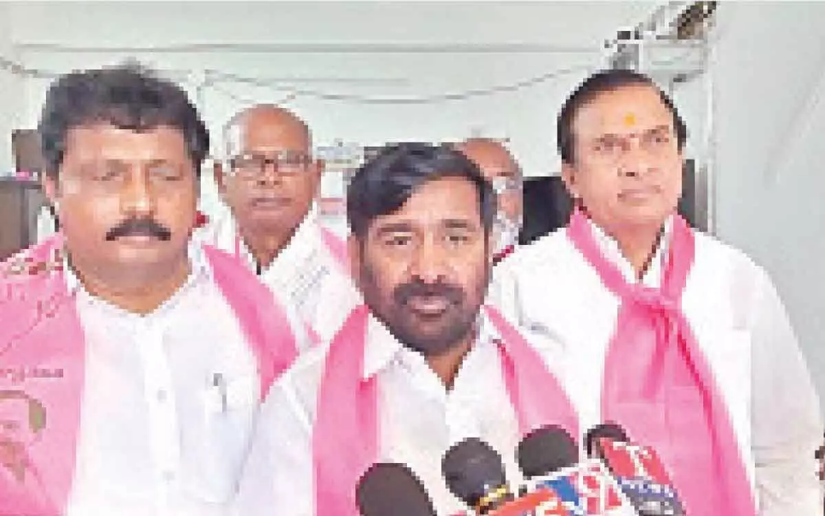 Suryapet: Jagadish Reddy incites people of Andhra Pradesh to revolt against government