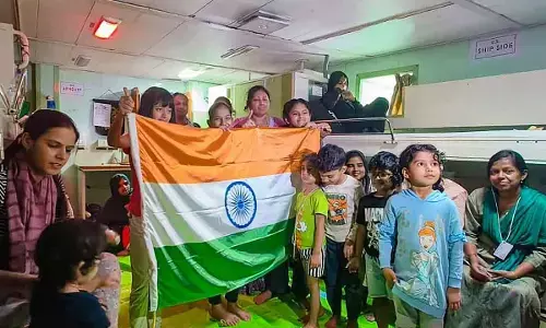 New Delhi : 278 Indians from war-torn Sudan leave for India