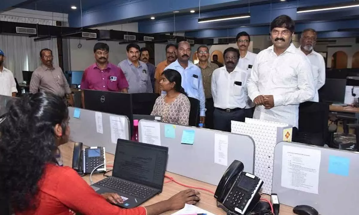Andhra University Vice-Chancellor at the digital facility on the campus in Visakhapatnam on Tuesday