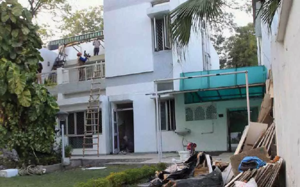 New Delhi: Aam Aadmi Party said CM Arvind Kejriwal house saw 3  incidents of roof collapse