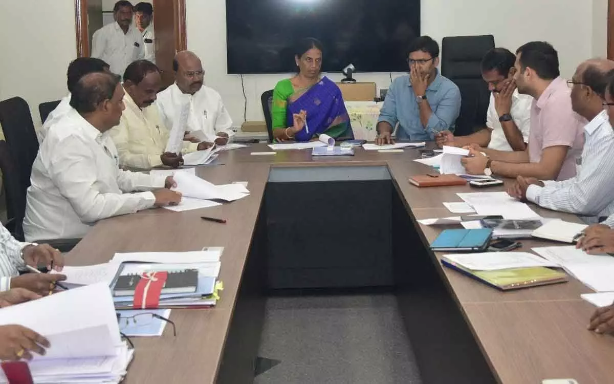 Rangareddy: Education Minister Sabita Indra Reddy directs officials to expedite double bedroom house scheme