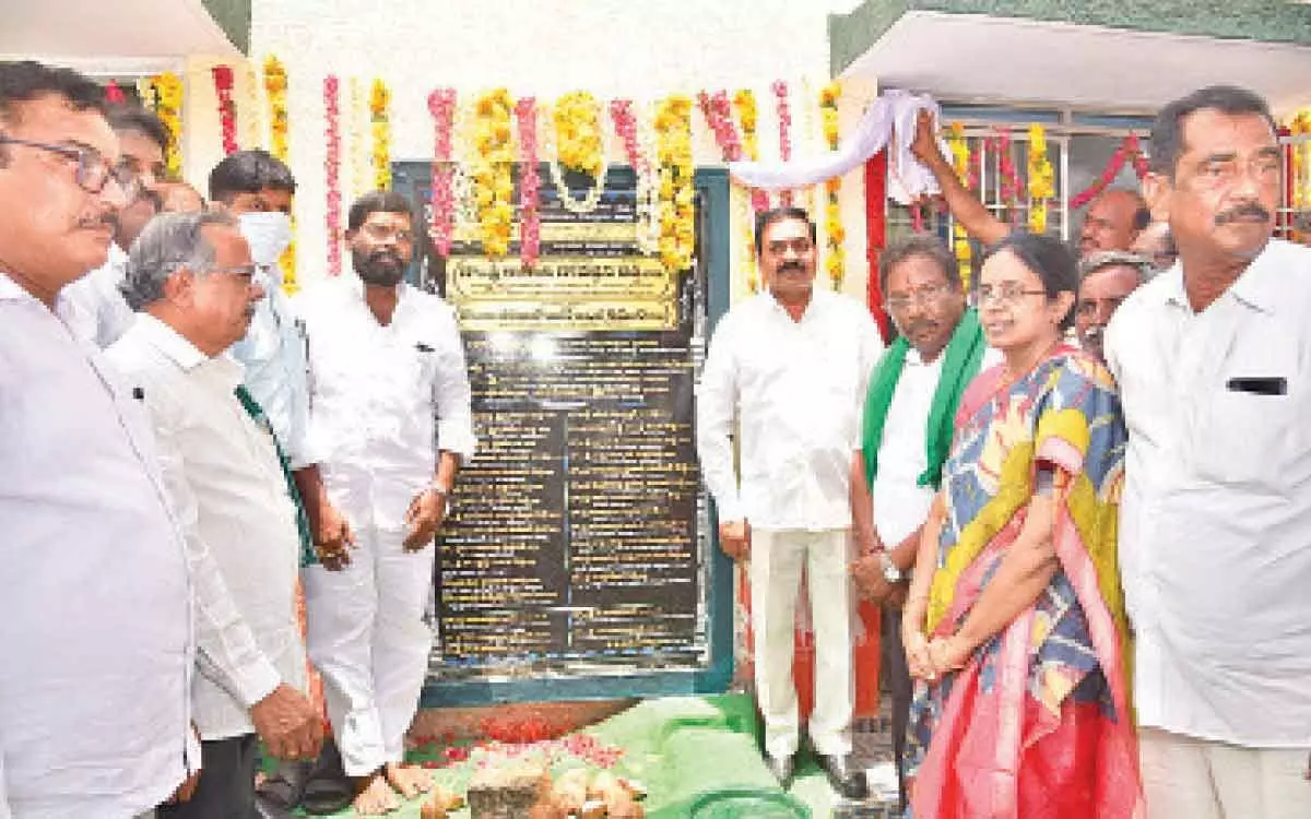 Nellore: 147 Agriculture Labs to be set up in State says Minister Kakani Govardhan Reddy