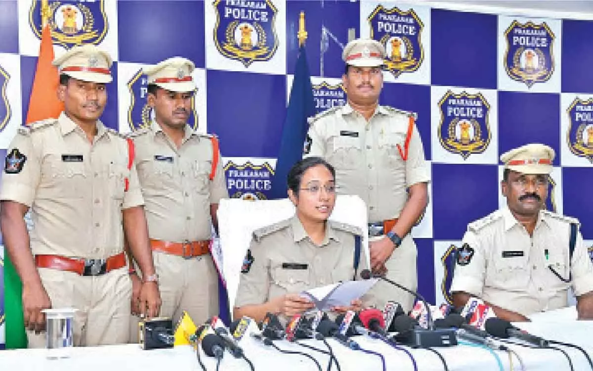 Ongole: Burglars gang held; booty worth `43.5 lakh recovered