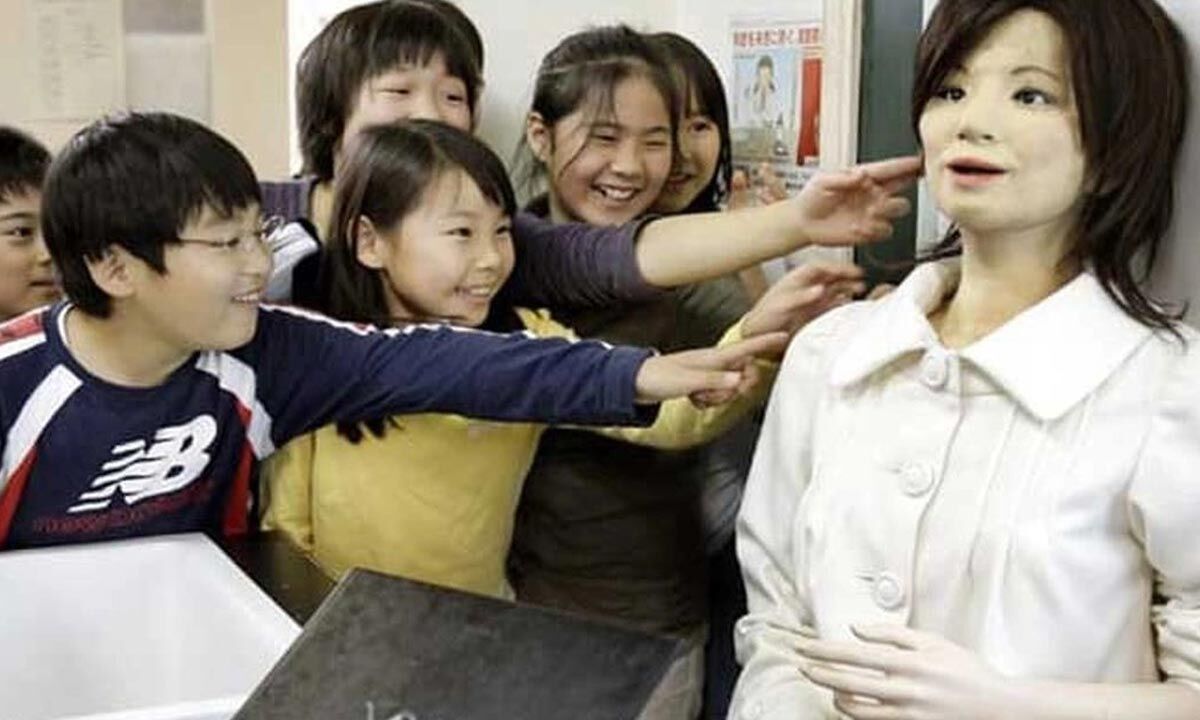 Can machines selfaware?