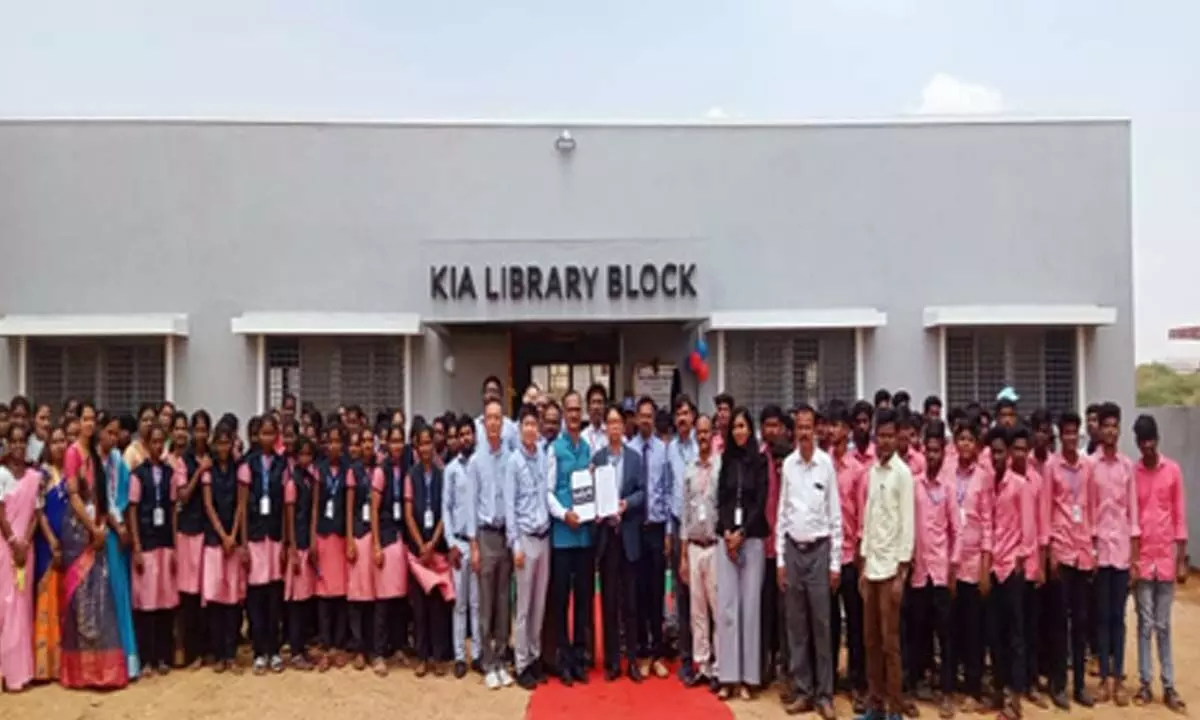 Kia India opens library block at Penukonda