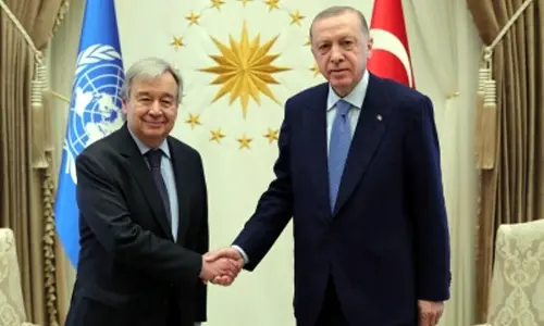UN chief, Turkish president discuss grain deal over phone