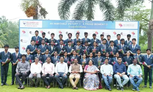 Rajamahendravaram: Sri Shirdi Sai Group students excel in JEE Mains