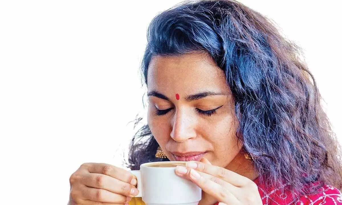 Here’s why you need to stop drinking tea first thing in the morning