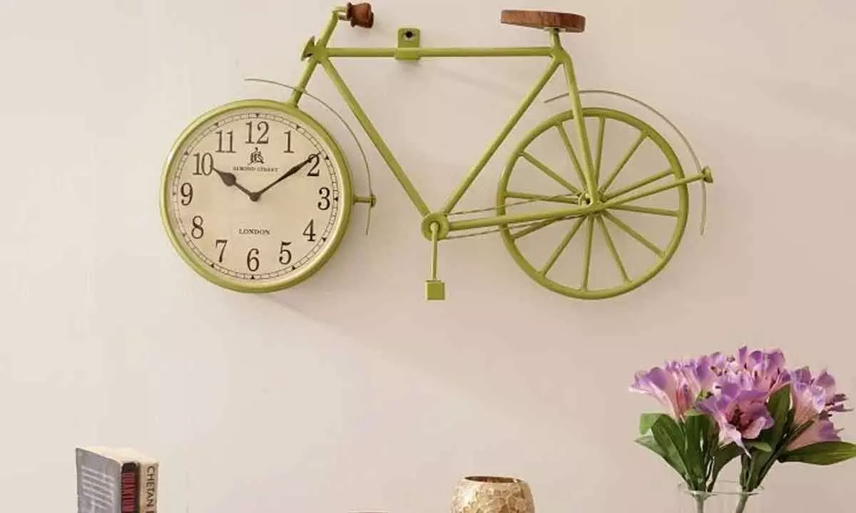 Hyderabad: Enhance your home’s ambience with designer wall clocks