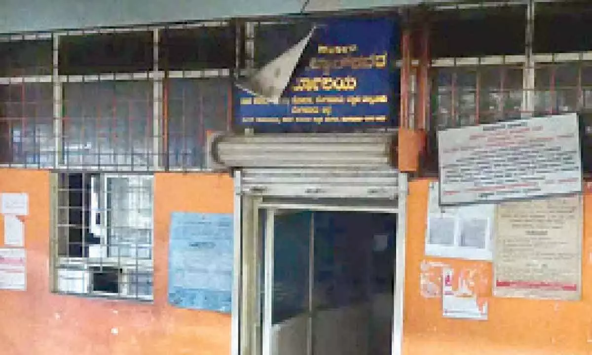 Bengaluru: Nadakacheri office catches fire, several files burnt