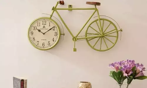 Hyderabad: Enhance your home’s ambience with designer wall clocks