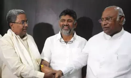 Kharge, Siddaramaiahs statements offer BJP way out of Lingayat humiliation charge