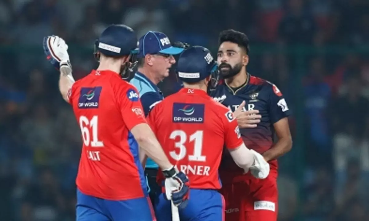 IPL 2023: Mohammed Siraj gets into argument with Phil Salt