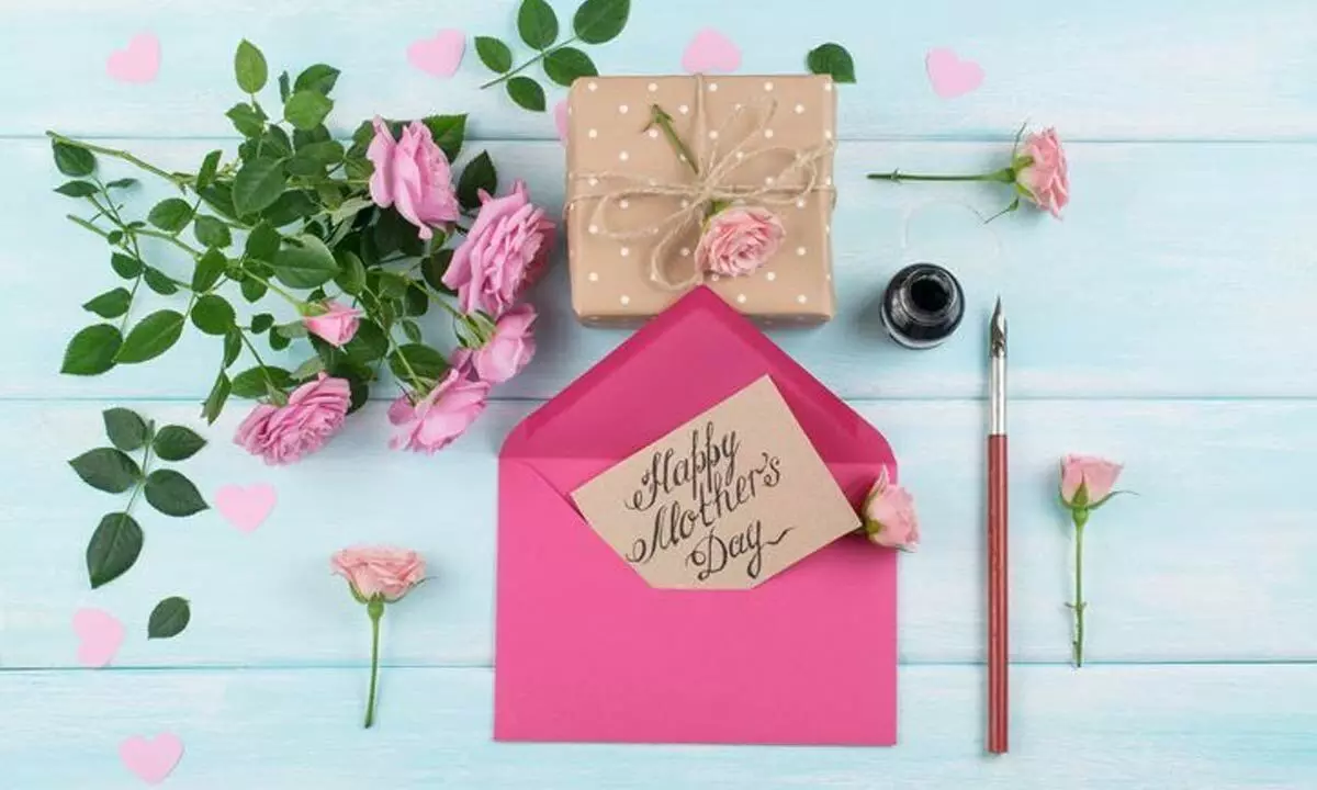 40 Cheap, But Thoughtful Gifts for Mom - Dodo Burd