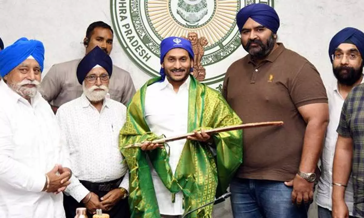 The Sikh religious leaders met Chief Minister YS Jaganmohan Reddy at the camp office