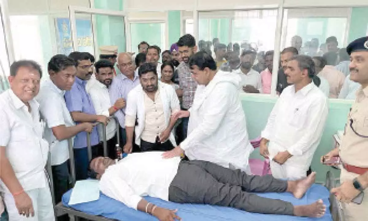 Nizamabad: Steel bridge to connect two government hospitals in the making