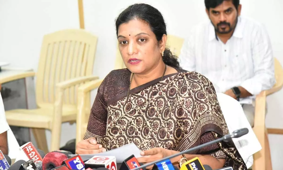 District Collector M Gauthami addressing a committee  meeting on the eradication of child marriages,  in Anantapur on Wednesday