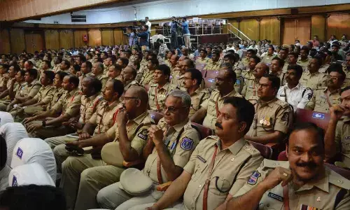 Hyderabad: Home Minister Mohammed Mahmood Ali  presents medals to police officials