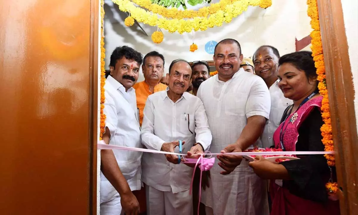 Minister Talasani Srinivas Yadav inaugurates 2BHK houses in Goshamahal