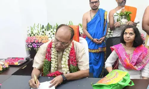 Somesh Kumar assumes office