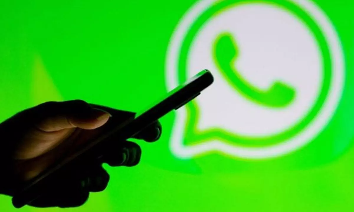 WhatsApp working on broadcast channel conversation along with 12 new features