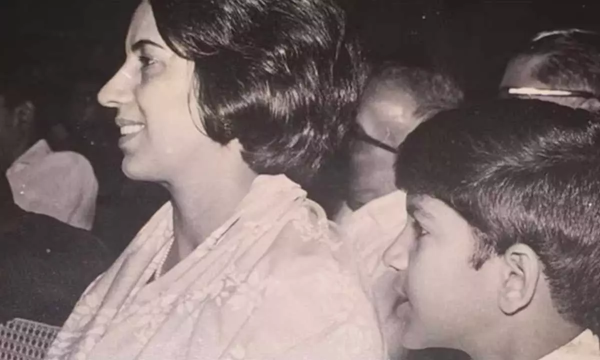 Anand Mahindra shared a wonderful throwback pic on Mothers Day.
