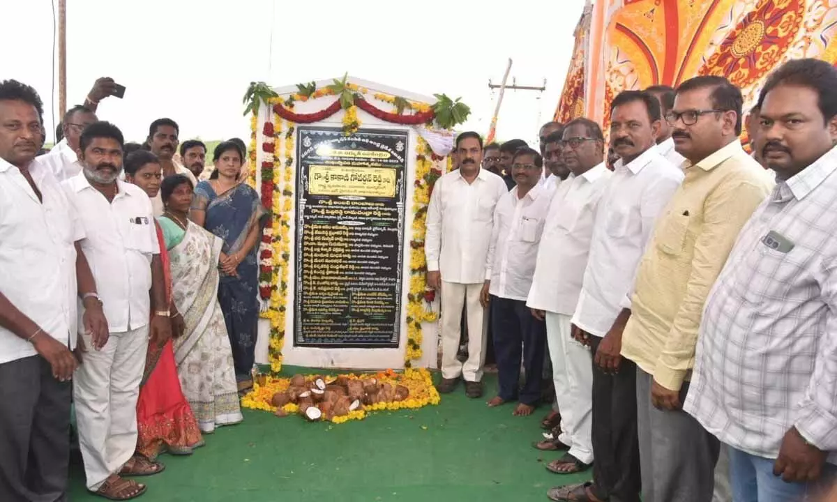 Agriculture Minister Kakani Govardhan Reddy laying foundation stone for construction of 33KV power sub-station at Chandrasekhara Puram village in Tothapalle in Gudur mandal on Sunday