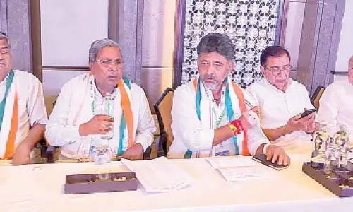 Karnatakam begins; netas on pins & needles