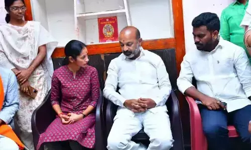 Bandi Sanjay Kumar condemns illegal arrest of ABVP State Secretary Jhansi